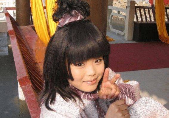 王莎莎|她曾是最丑童星，曾因自卑不敢拍戏，毕业后被称是最天然美女