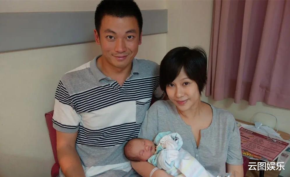 文颂娴|45岁文颂娴宣布复出拍戏！冻龄有术似少女，已嫁富商生女生活幸福