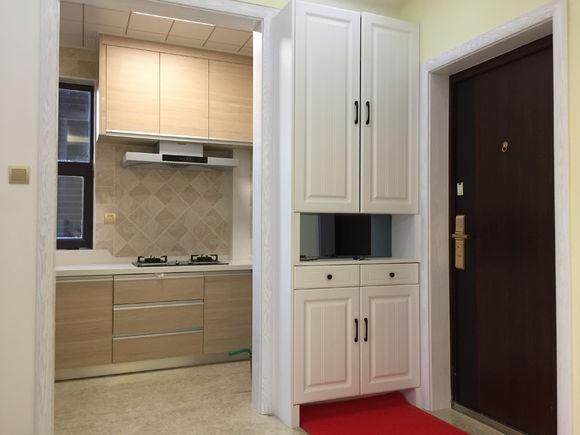 晒一晒16万装修的新房,老公放个花架就搞定客餐厅隔断,真心漂亮