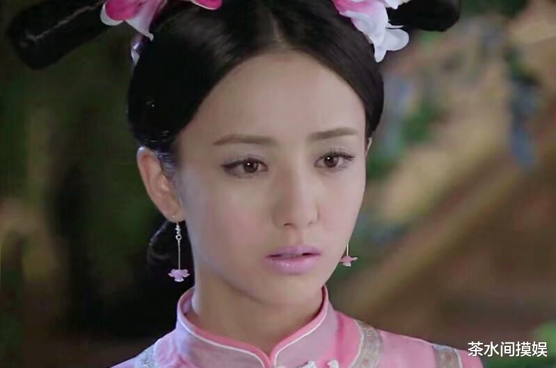 于正|李小冉造型老十岁，蒋勤勤被莫兰迪“祸害”，于正跟美女有仇？