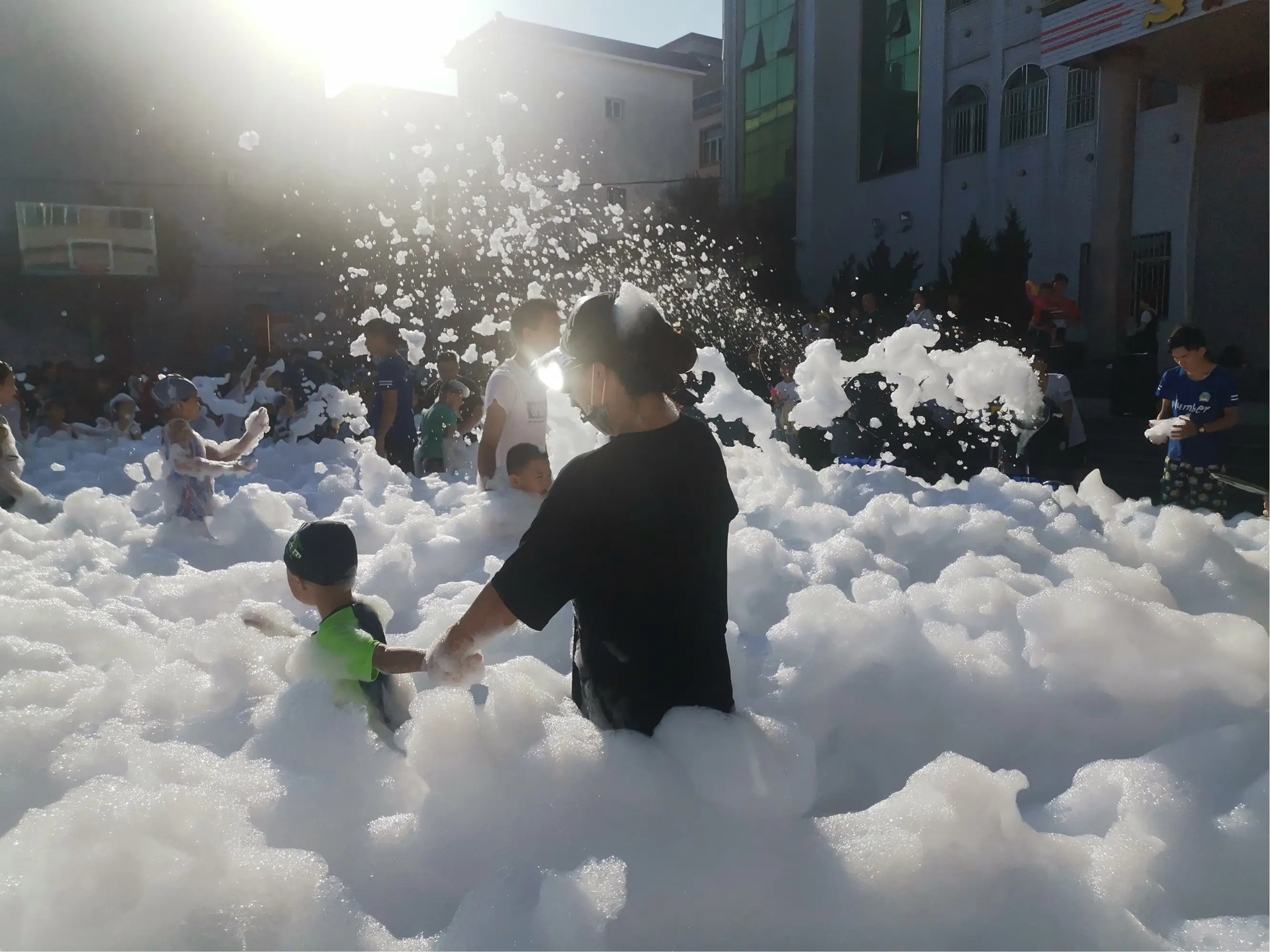 实体经济|我达达的马蹄是美丽的错误：中收陷阱与需求不足