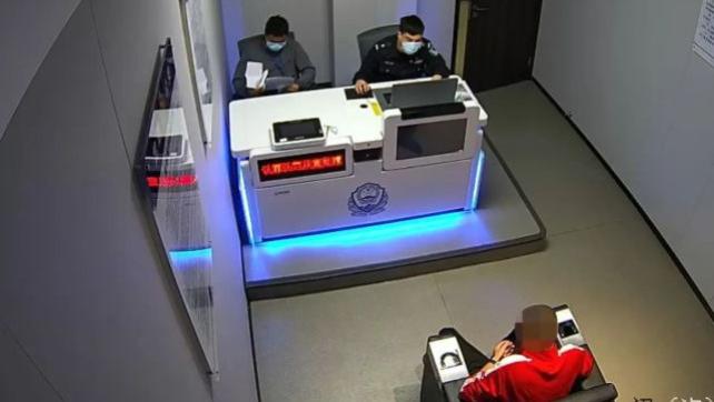 剧情反转！民警一眼认出的“嫌疑人”，竟是报案的“受害人”