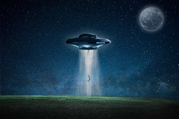 真有外星人光临?NASA已成立16人专家团队:就UFO展开调查