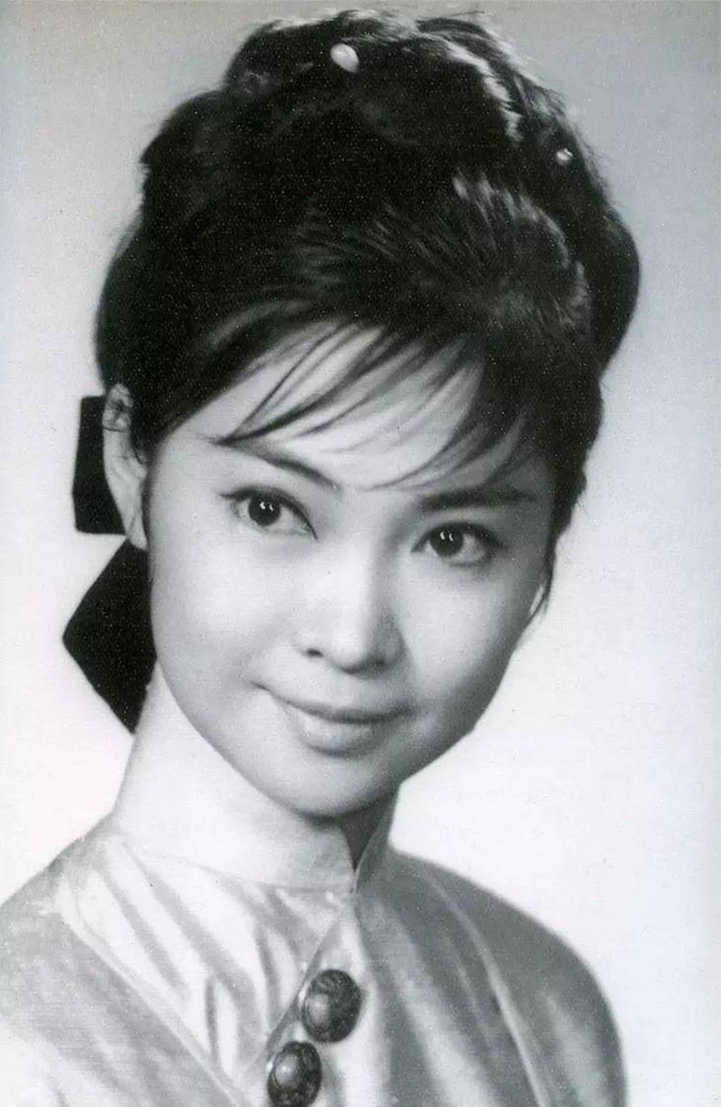 谢贤|27年后,再看谢贤,才明白狄波拉和他离婚是多么正确