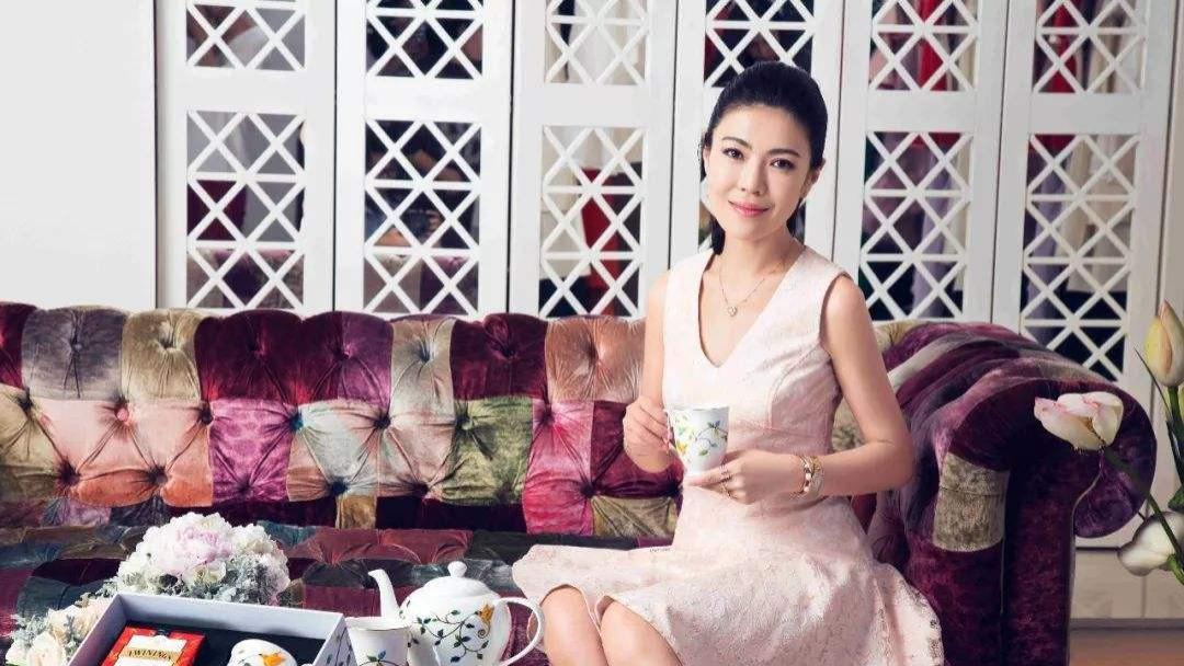 苏芒|苏芒不在娱乐圈，却经常给娱乐圈制造风浪！