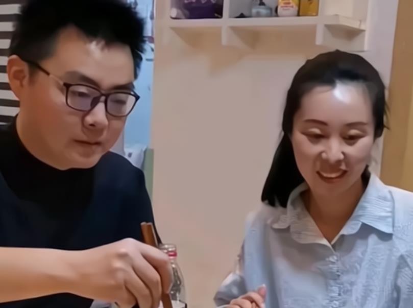 许敏|姚威儿女是否改姓遭质疑，众多网民支持姚威，称血缘关系不会变