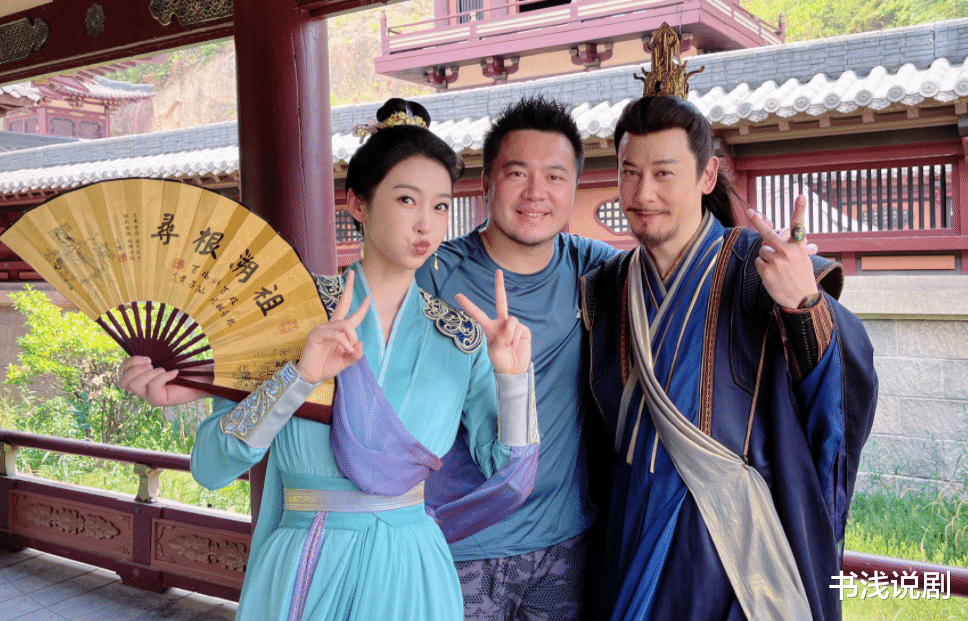 任嘉伦|出道19年成二番，baby粉丝黑头像，不满任嘉伦，《暮色心约》咋办？