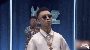 gai|GAI与王斯然的甜蜜婚姻背后：“埋葬”了另一个女人7年的青春