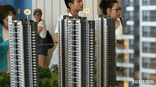 别墅|劝买房的人，别墅真不能买