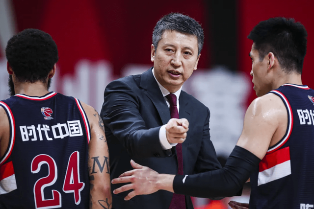 杜锋|16点，46岁郭士强最新身份曝光，郭艾伦喜出望外，杜锋拍手叫好