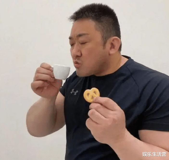 马东锡|51岁马东锡将办婚礼,小17岁娇妻颜值身材超明星,网友:像父女