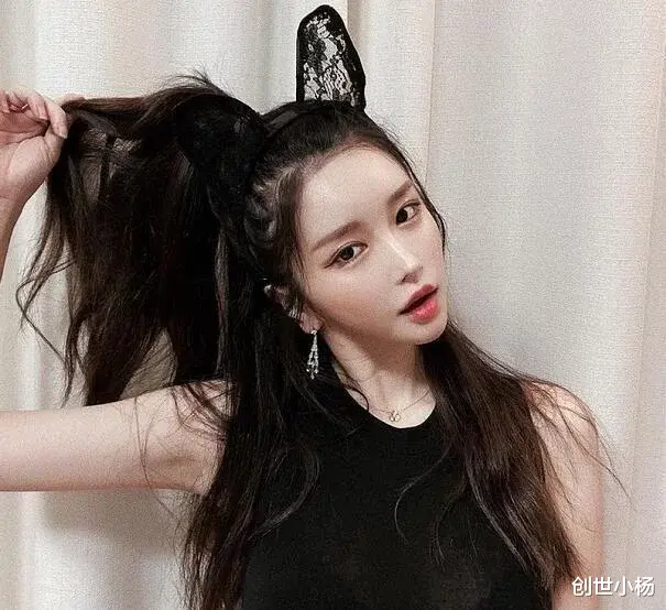 王思聪|天使般面容的“女神”,王思聪甘心为她砸2000万,现状却令人心疼