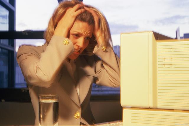 生肖|职场焦虑压得你喘不过气来？最好的办法就是行动，5分钟缓解！