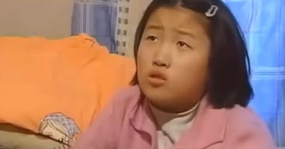 91年,山西两家人抱错女儿,10年后父母含泪抉择,你认同吗?