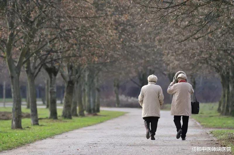 胰岛素抵抗|肺间质纤维化咳咳喘喘、痛苦不堪，需要注意哪些事项？