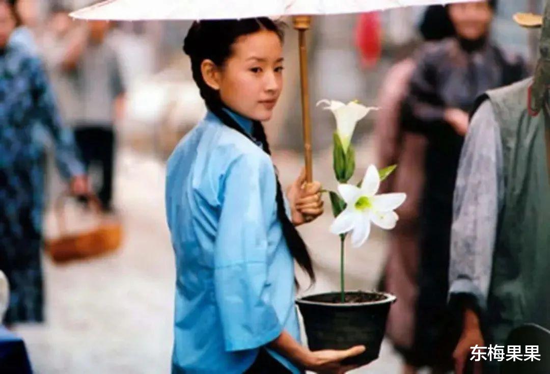 何超琼|何超琼隐秘情史被扒,真相不是你想的那样