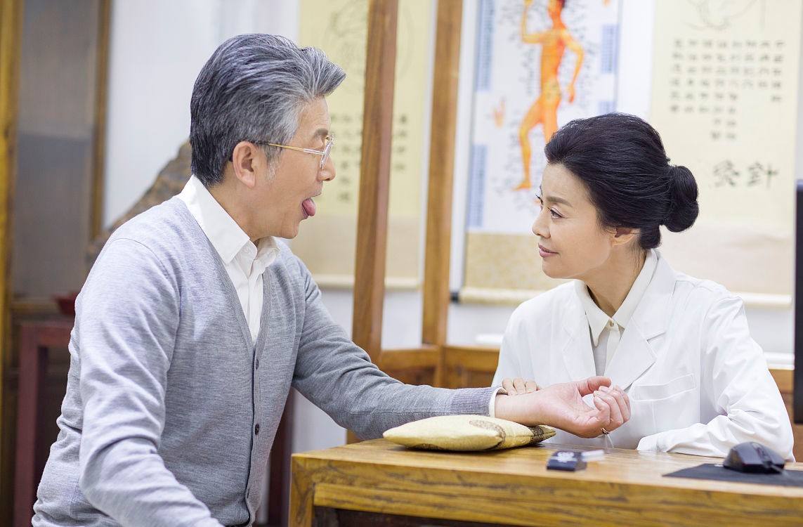 高血压|为什么中医大夫都要看下舌头?跟你讲清楚|真相
