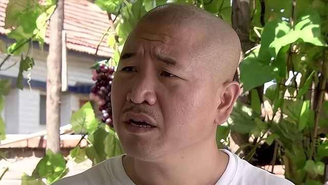 赵本山|赵本山八个大腕徒弟现状，有人开始飘了，有人一手好牌打得稀烂