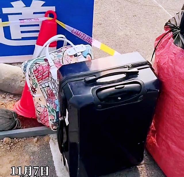 河南:远嫁6年,女子生2个女儿被老公赶出家门,最小的孩子刚满月
