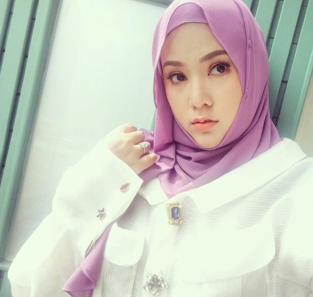 网络春晚|又一知名女歌手官宣离婚，曾参加《我是歌手》，和邓紫棋关系好