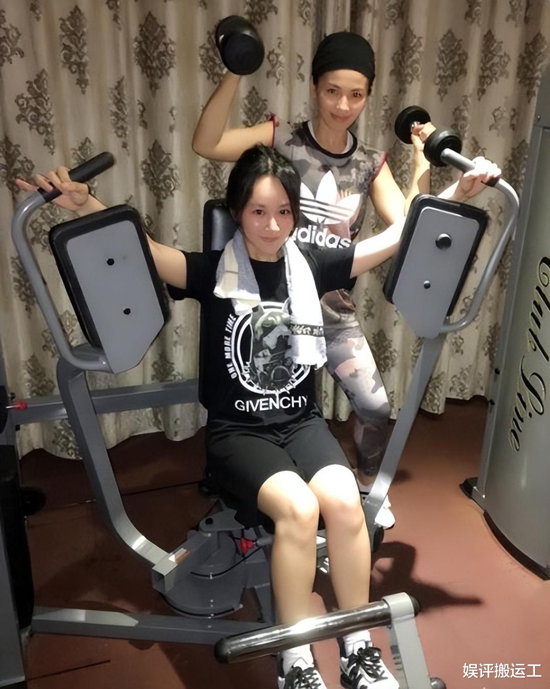 杨紫 ?杨紫上镜胖十斤,曾被嘲“土肥圆”,为了变成美女她付出了什么?