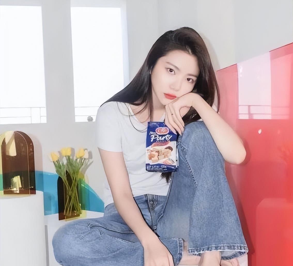 李佳恩|参加选秀实力超强,却被对手花钱顶替出道,今转行演员无戏可拍?