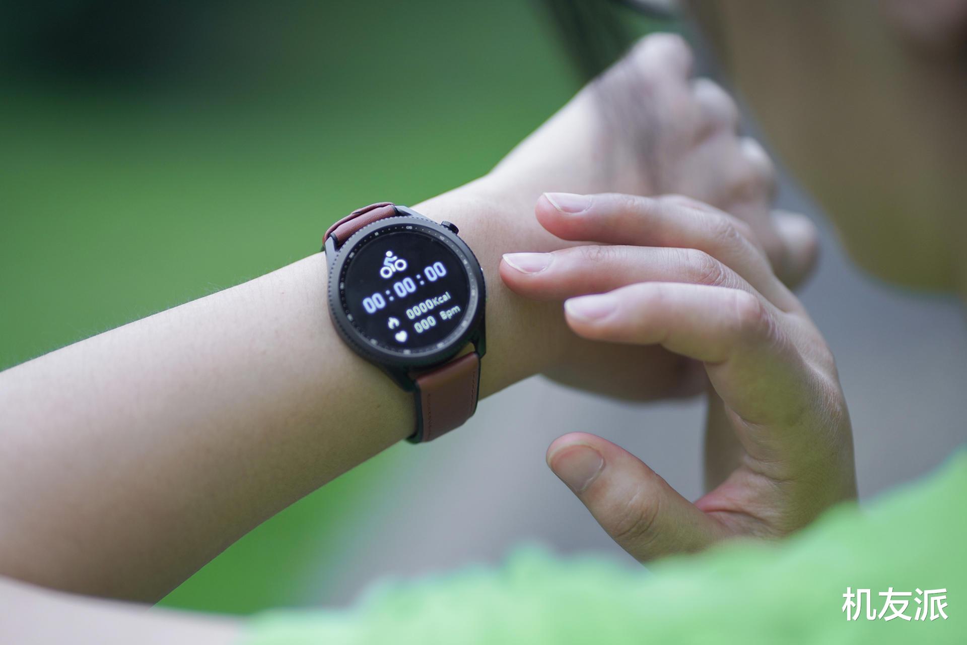dido|性价比首选!dido E10血压心电智能手表上手体验