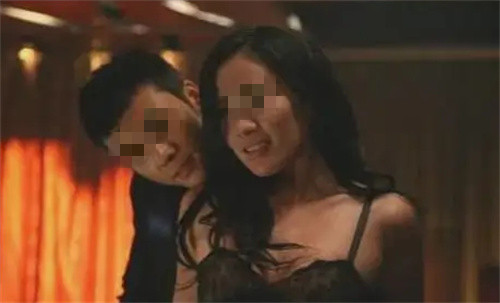 2009年泰安一夫二妻荒唐案,男子娶两位妻子,两个女人竟还是闺蜜