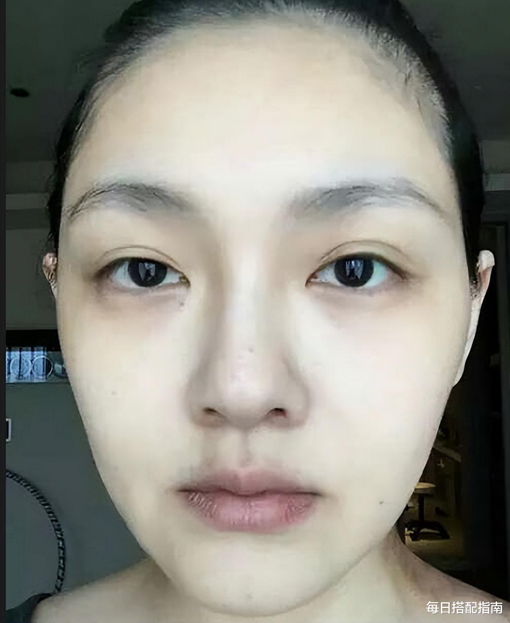 红豆 45岁的大S为什么不显老?少女感脸型的优势,被她展现得淋漓尽致