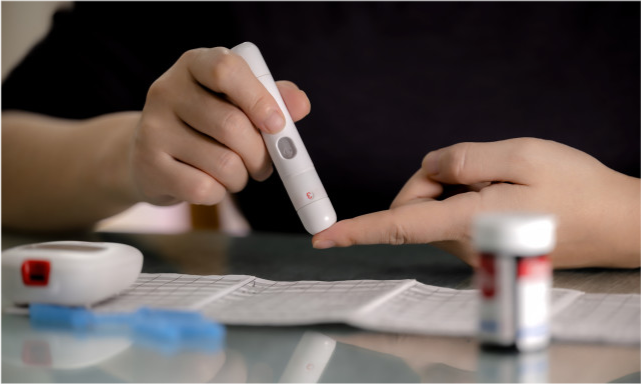 酒精肝|血糖高不高，看看睡觉时的5个表现或许有答案，做好3事帮助降血糖