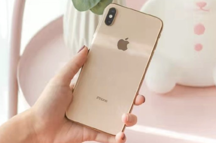 iPhone|截至今年5月份，这三款千元机依然香到爆，“德才兼备”的代表