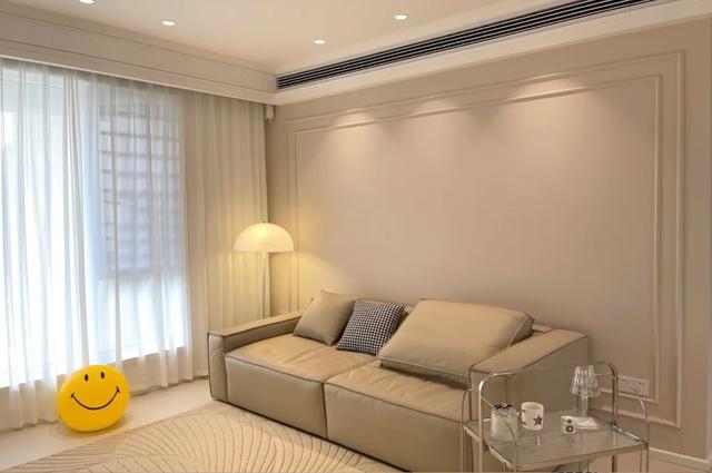 90后独居女孩的家,因太会布置而走红,网友:这是每个女孩的梦想