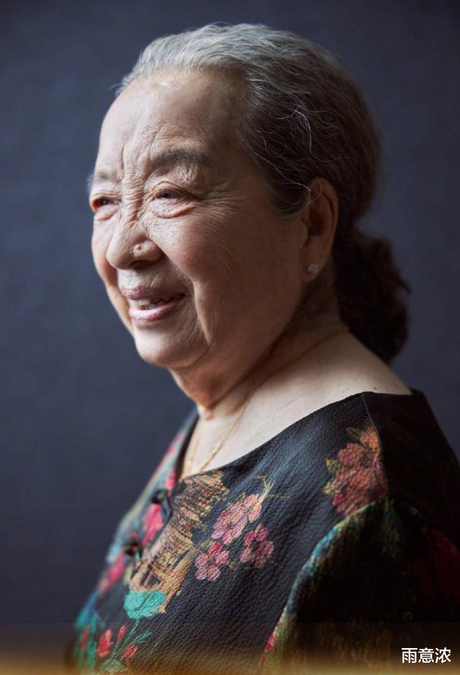 春晚|2022文联春晚演员阵容曝光,邓超杨幂露面,张艺谋陈凯歌线上参与