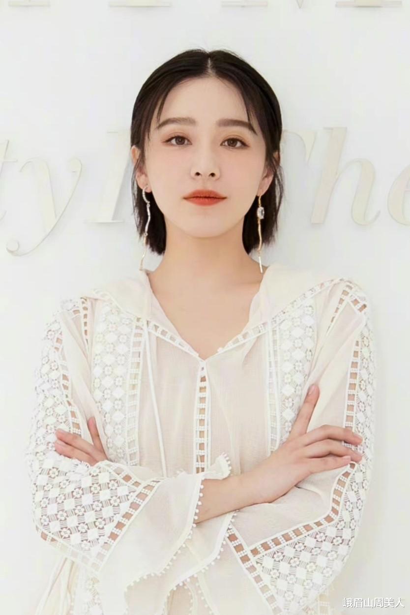 宿舍 2022年夏天，头发越短越时髦！特别是这3种发型，减龄显脸小