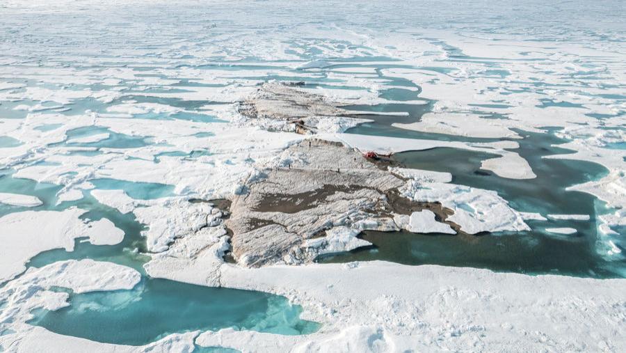 格陵兰冰川融化的速度比想象的快100倍