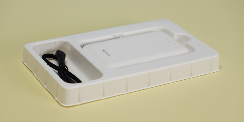 移动游戏|麦多多磁吸充电宝体验：MagSafe完美适配，iPhone13最佳伴侣