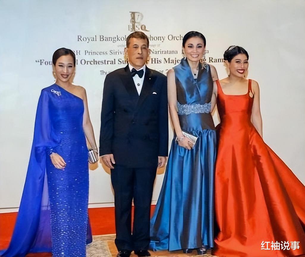 西拉米|西拉米路透照惊艳，纯素颜出镜又美又仙，脸上没有一点岁月痕迹