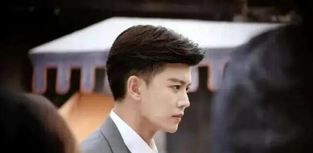 任嘉伦|任嘉伦再次放出好消息,挑战都市情感剧,33岁女主人选让人放心