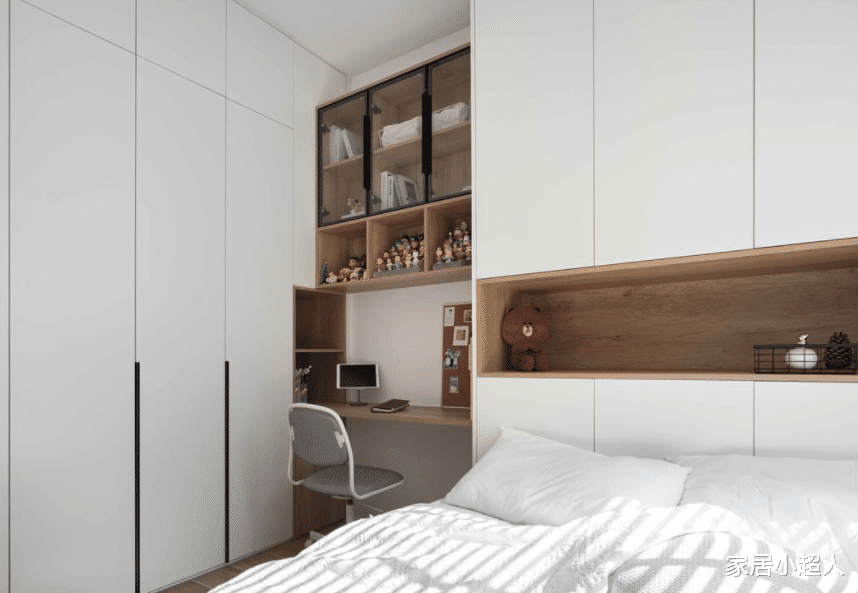 小户型也能有超强的空间布局，猫主子还有大别墅，角落都用到极致