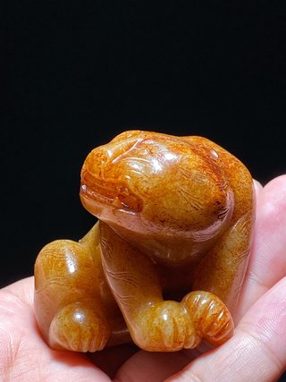 钱币|辽金 和田玉籽料 白玉受沁 玉虎 秋山虎 摆件 把件