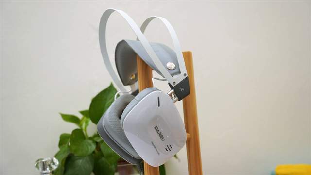 达尔优|不到300元的游戏耳机!达尔优方舟号A730实测:白色颜值确实不错