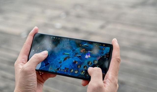 vivo|已无悬念，vivoT2量产！5500mAh+80W快充，打破高价低配观念