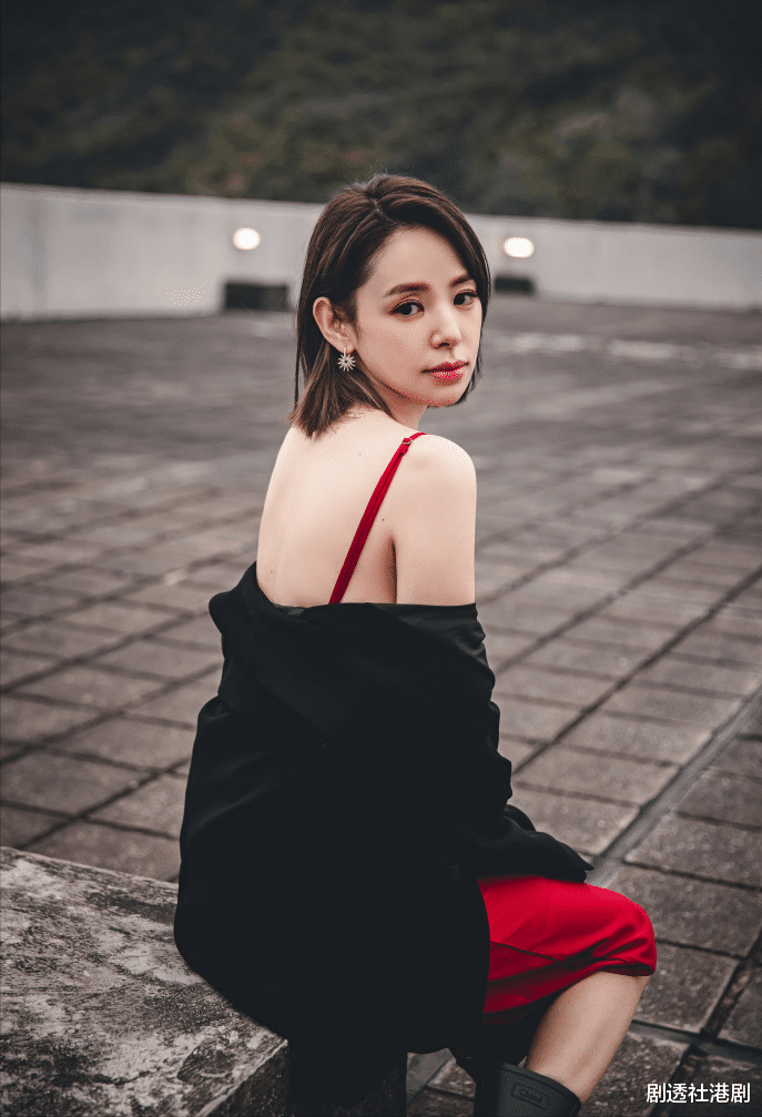 谭凯琪|产后复出，40岁TVB女星浴室缠绵戏成焦点，演技大爆发却令人讨厌