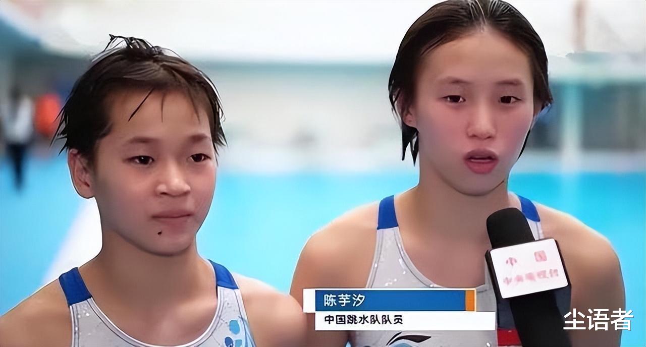 新发型，全红婵理发待遇高，理发师让粉丝感到意外，旁边指导员级别则更高