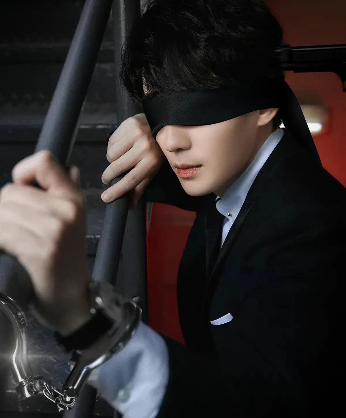 王一博|全明星“蒙眼”造型,王一博成毅仙气飘飘,任嘉伦朱一龙太性感