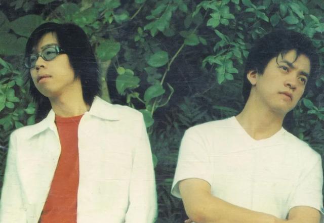 春晚|从爆红到落寞的9个组合，有人街头摆摊，有人因私生活混乱被唾弃