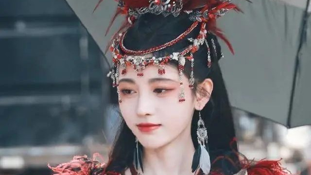 杨幂|鞠婧祎摆烂？杨幂抬轿陈瑶？插刀教主甩锅塘主？宋祖儿任嘉伦？汤唯爆火韩国？