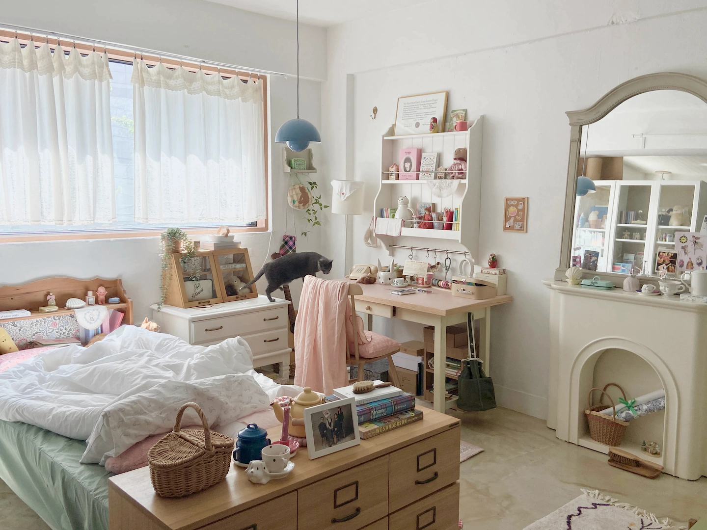 韩国设计师将一室一厅改造成可爱又浪漫的风格，小户型直接抄作业