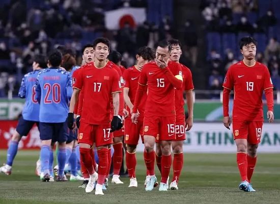 沙特队|遭0: 2完败！19分小组第一恐无缘晋级，国足有望扮演拦路虎
