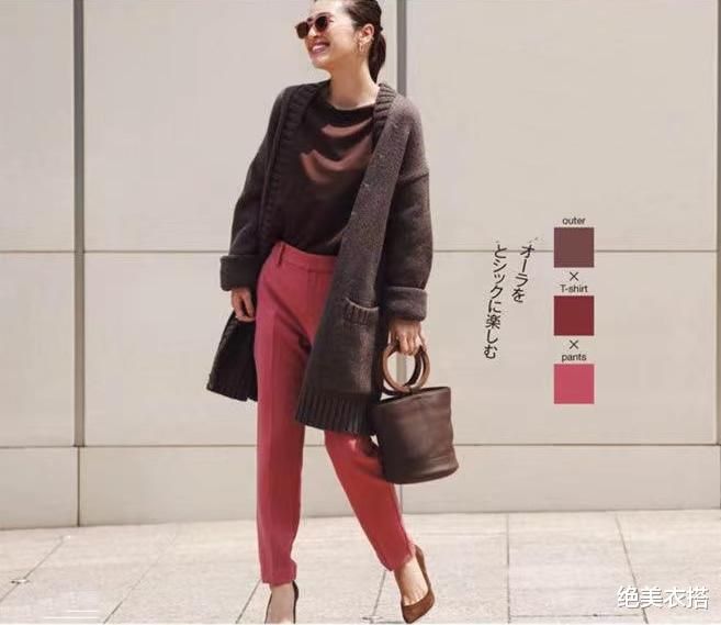 配色高手穿“棕色”,为什么最关注这一点?独家配色秘笈,速收藏